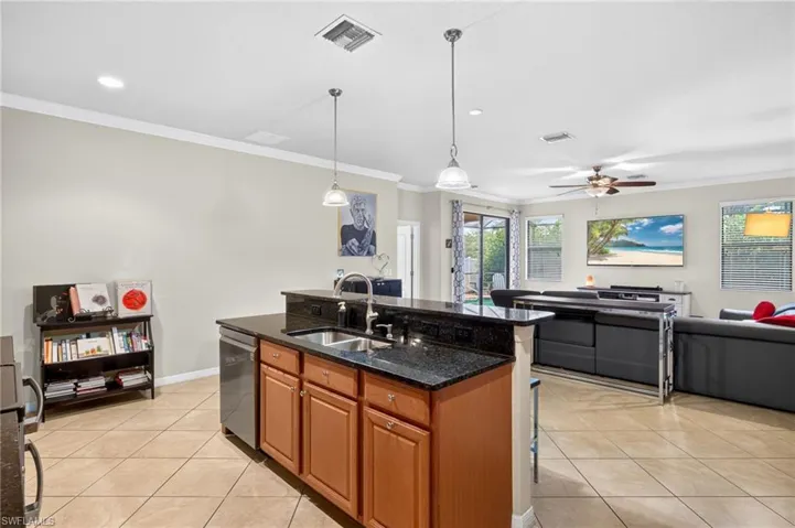 2764 Via Piazza Loop, Fort Myers, Florida 33905