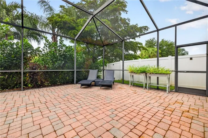 2764 Via Piazza Loop, Fort Myers, Florida 33905