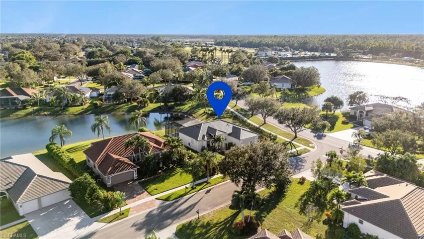 750  Waterloo  CT, Naples, FL 34120