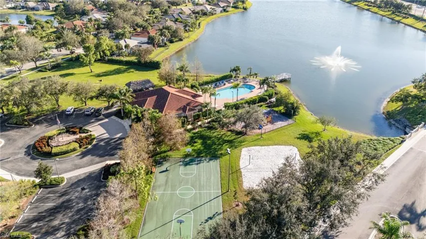 750  Waterloo  CT, Naples, FL 34120