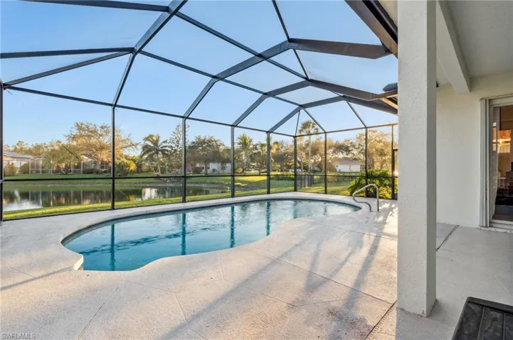 750  Waterloo  CT, Naples, FL 34120