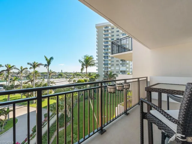 180 Seaview Ct 504, Marco Island, Florida 34145