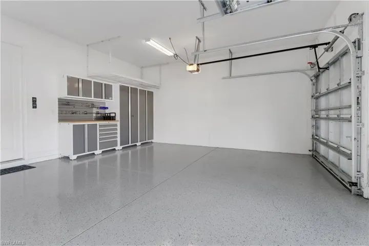 3 car Garage