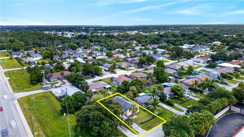 11535 Chapman Ave, Bonita Springs, Florida 34135
