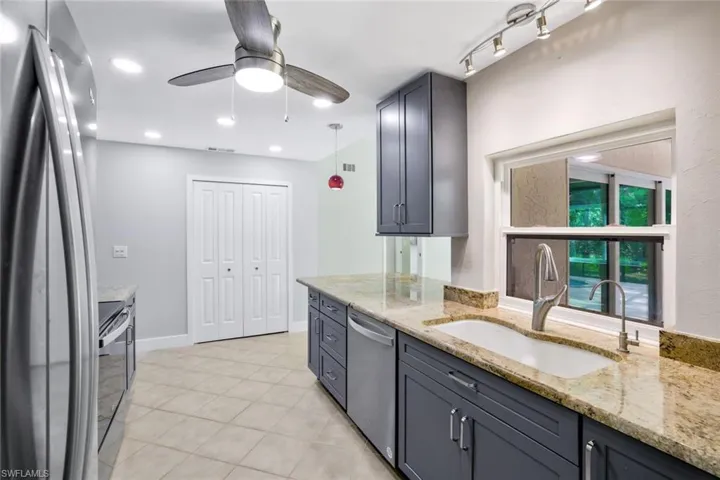 New Whirlpool Stainless Steel Appliances