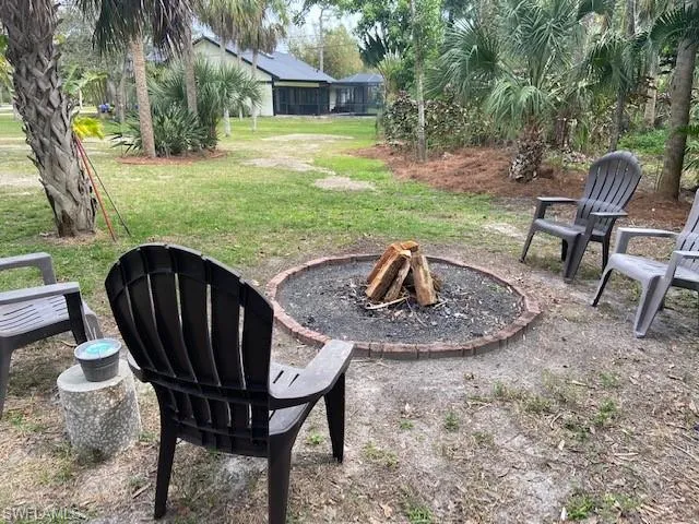 Relaxing evening moments with family and friends.