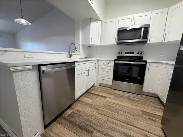8274  Key Royal  CIR, Naples, FL 34119