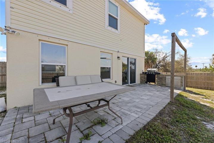 3506 E Gator  CIR, Cape Coral, FL 33909