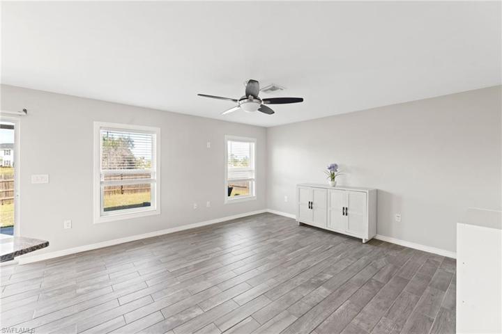 3506 E Gator  CIR, Cape Coral, FL 33909