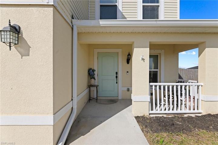 3506 E Gator  CIR, Cape Coral, FL 33909