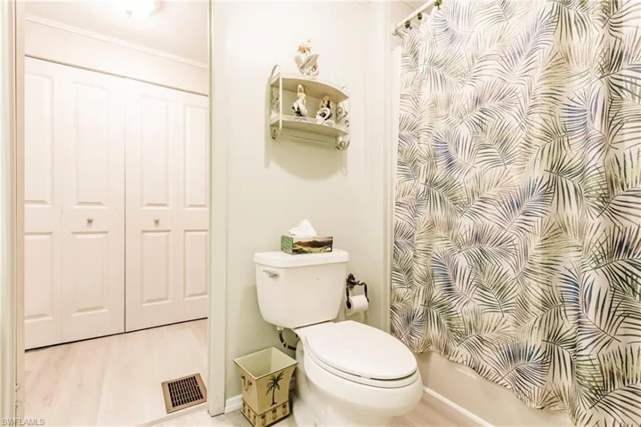 27482  Pauline  DR, Bonita Springs, FL 34135