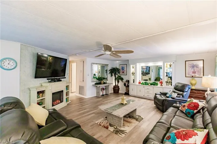27482  Pauline  DR, Bonita Springs, FL 34135