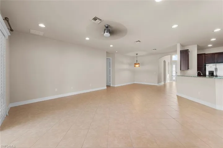 11216  Sparkleberry  DR, Fort Myers, FL 33913