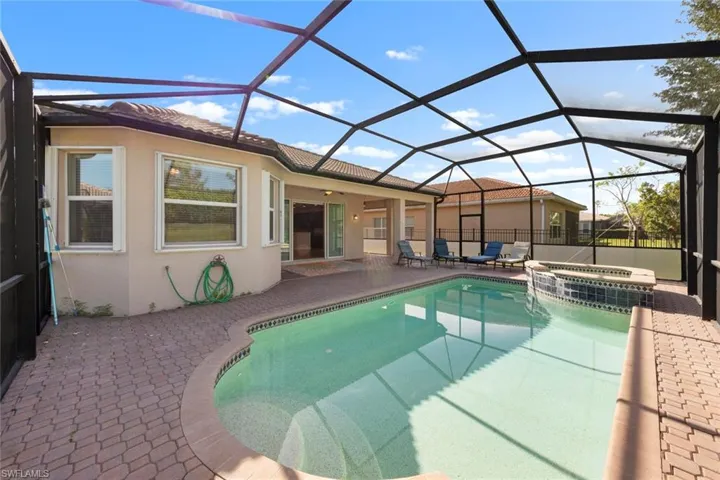 11216  Sparkleberry  DR, Fort Myers, FL 33913