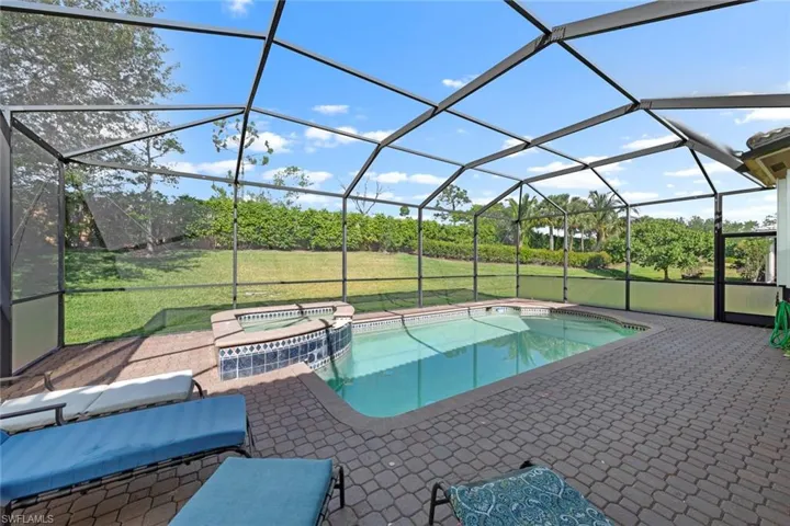 11216  Sparkleberry  DR, Fort Myers, FL 33913
