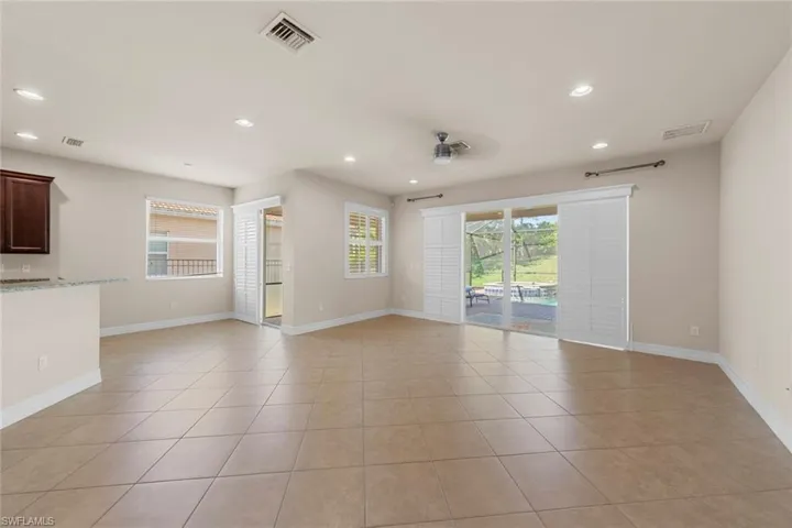 11216  Sparkleberry  DR, Fort Myers, FL 33913