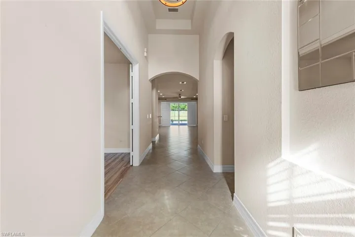 11216  Sparkleberry  DR, Fort Myers, FL 33913