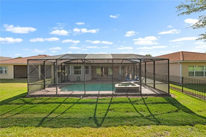 11216  Sparkleberry  DR, Fort Myers, FL 33913