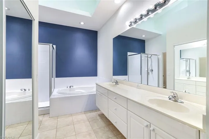 MASTER BATH FEATURING DUAL SINKS, TUB & SEPARATE SHOWER