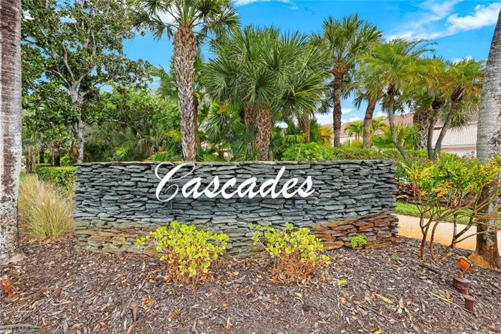 CASCADES ENTRY
