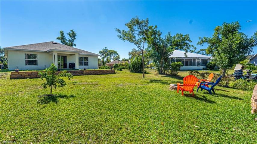 18685 Spruce DR W, FORT MYERS FL 33967