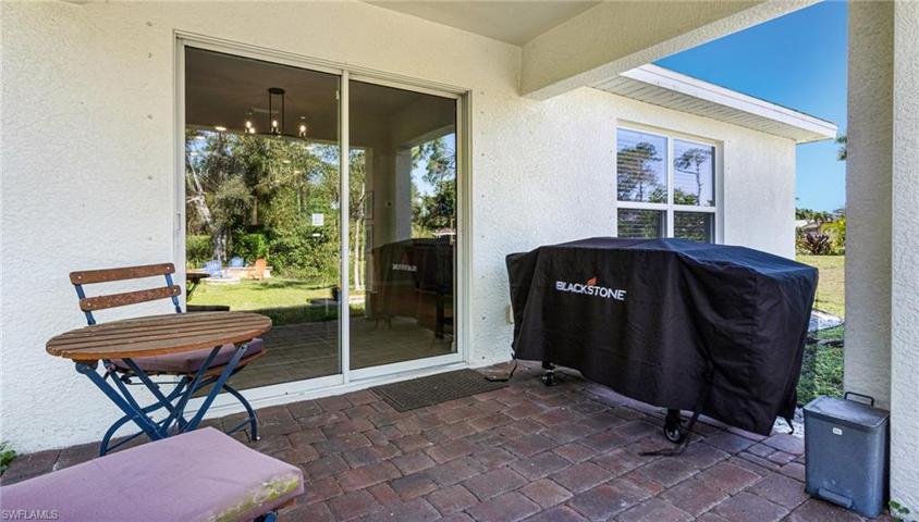 18685 Spruce DR W, FORT MYERS FL 33967