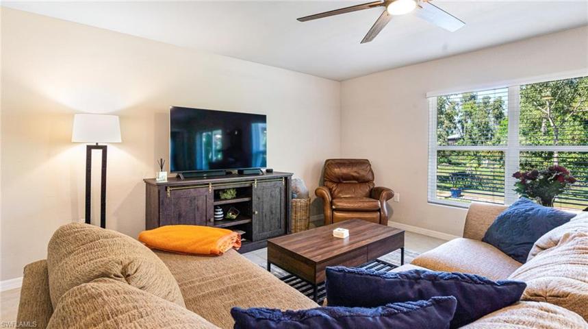 18685 Spruce DR W, FORT MYERS FL 33967