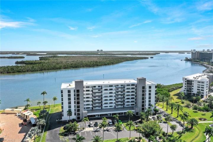 View Gulf side facing Bay