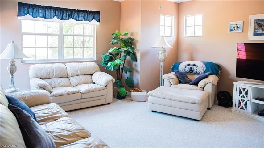 3d bedroom transferred to the office and the library