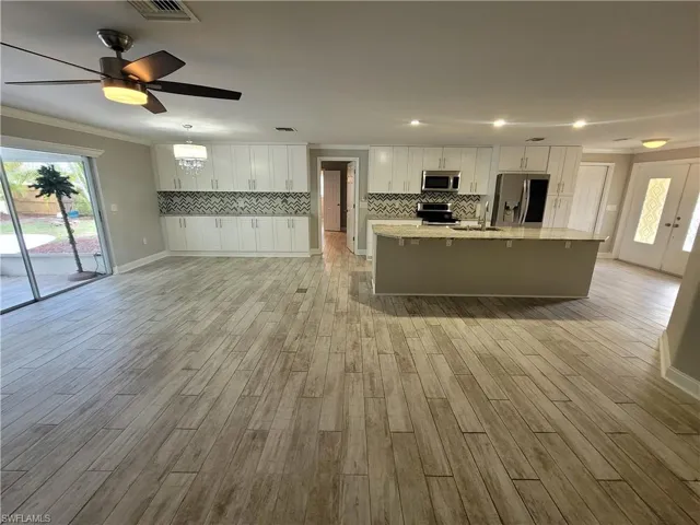 Open Floorplan unfurnished