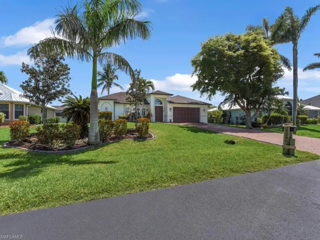 Tropical Landscaping