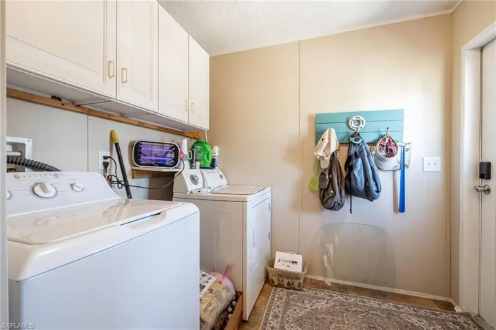 Laundry room has Exterior access and is great for coming in from those dirty jobs on the property.