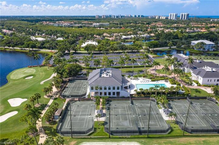 15286  Burnaby  DR, Naples, FL 34110