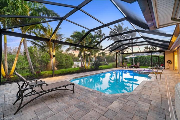 15286  Burnaby  DR, Naples, FL 34110