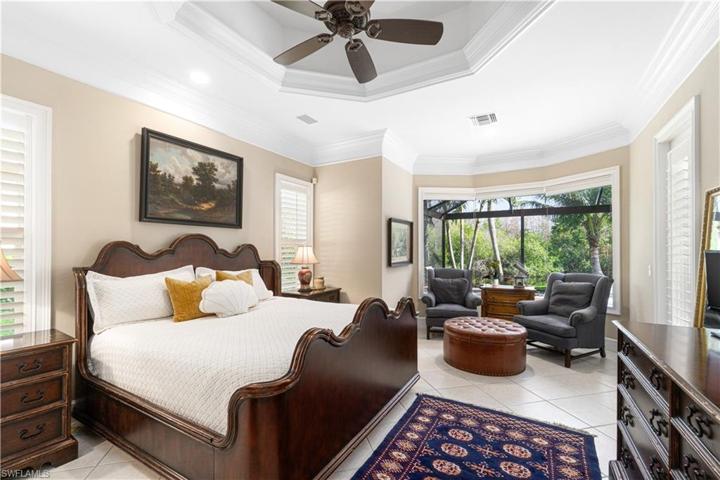 15286  Burnaby  DR, Naples, FL 34110