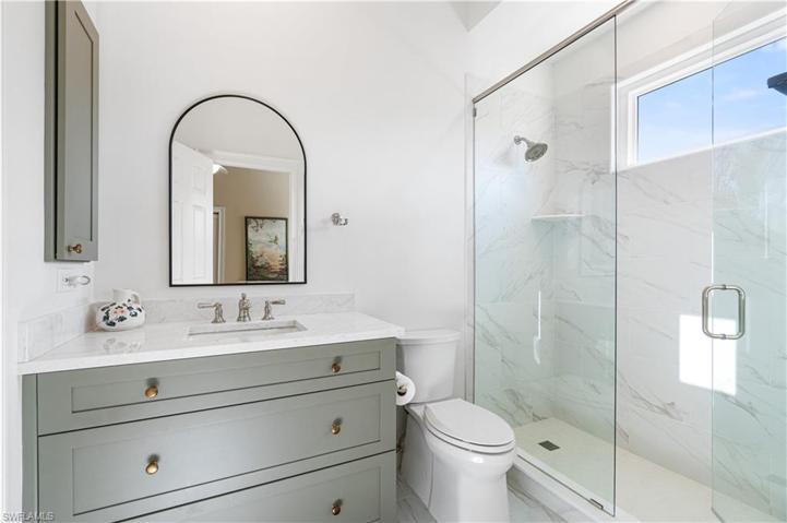 15286  Burnaby  DR, Naples, FL 34110
