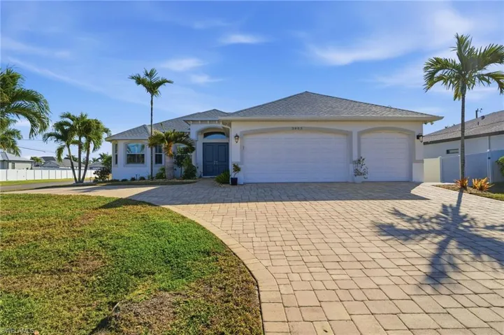 3905 Agualinda Blvd, Cape Coral, Florida 33914