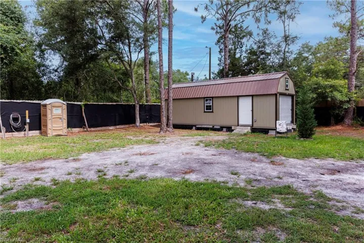 9113 Garetta Ave, Webster, Florida 33597