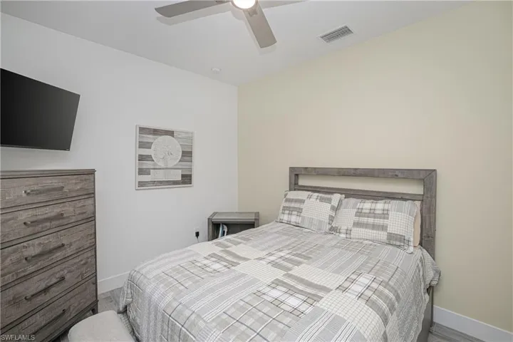 1244 Nw 37th Ave, Cape Coral, Florida 33993