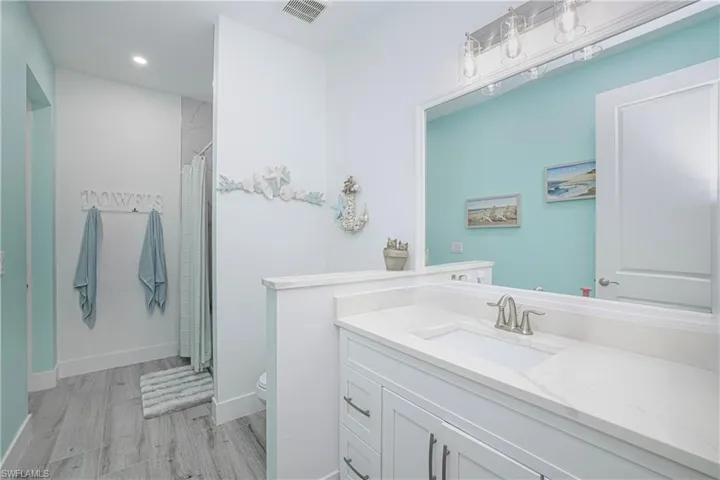 1244 Nw 37th Ave, Cape Coral, Florida 33993