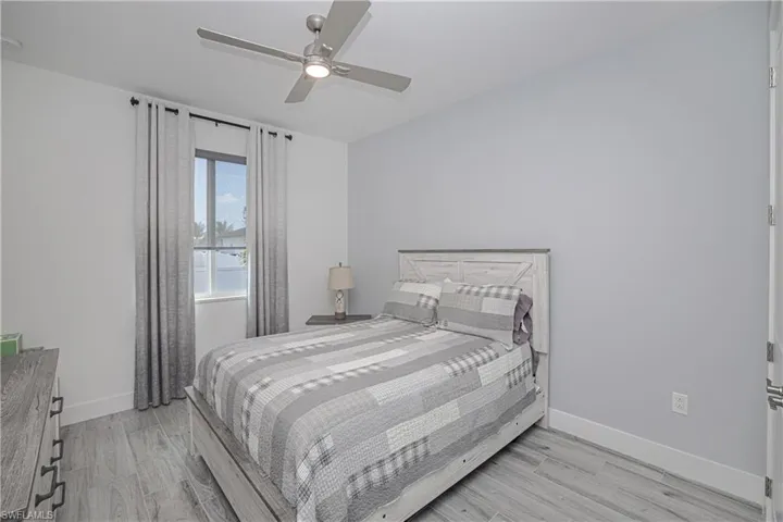 1244 Nw 37th Ave, Cape Coral, Florida 33993