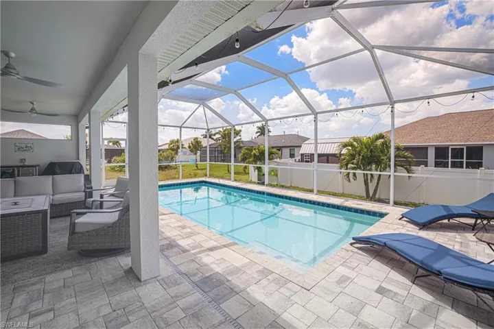 1244 Nw 37th Ave, Cape Coral, Florida 33993