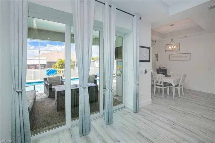 1244 Nw 37th Ave, Cape Coral, Florida 33993