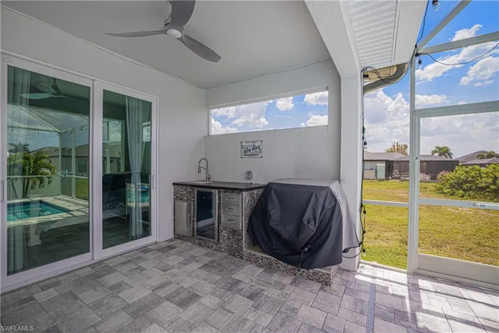 1244 Nw 37th Ave, Cape Coral, Florida 33993