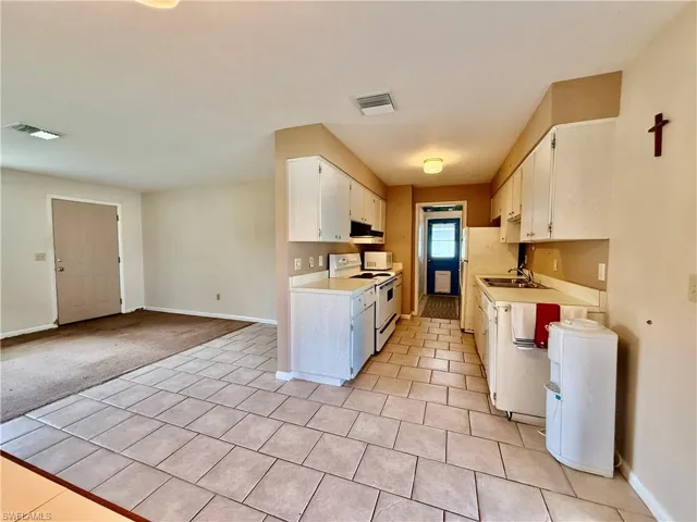 2216 Gorham Ave, Fort Myers, Florida 33907