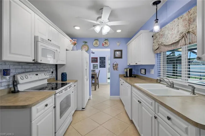 3320 SW 6th  AVE, Cape Coral, FL 33914