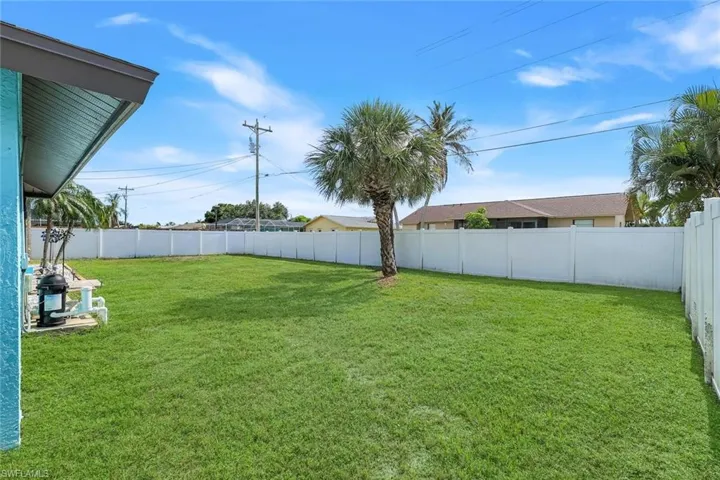 3320 SW 6th  AVE, Cape Coral, FL 33914