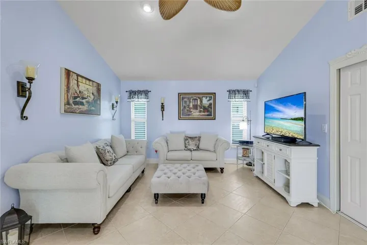 3320 SW 6th  AVE, Cape Coral, FL 33914