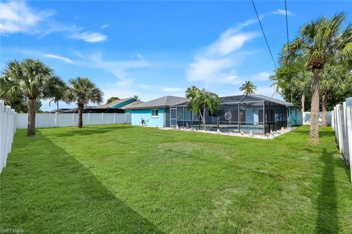 3320 SW 6th  AVE, Cape Coral, FL 33914