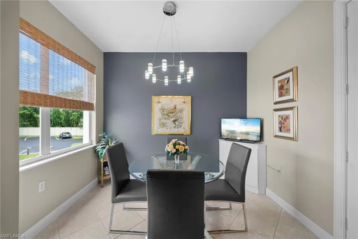 730 Waterford Dr 204, Naples, Florida 34113